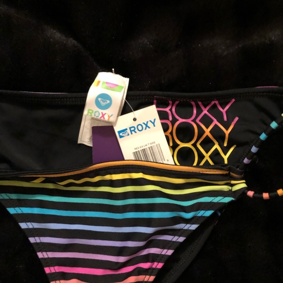 Size S Roxy Reversible Bikini Bottom - Picture 5 of 5